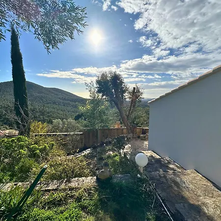 Mazet Gaspard Climatise Pour 7 Personnes Sur Le Domaine De Valcros A Les-maures *
