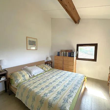 Mazet Gaspard Climatise Pour 7 Personnes Sur Le Domaine De Valcros A Les-maures